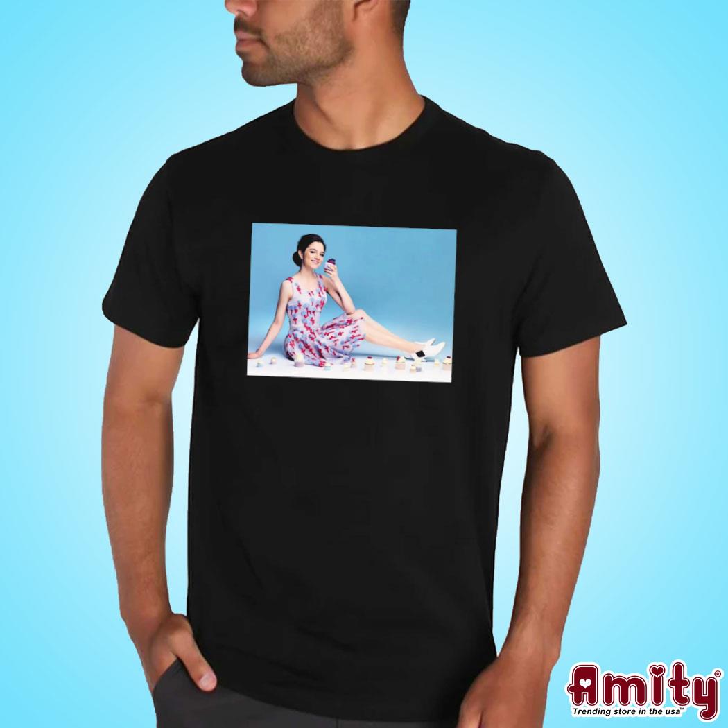 Awesome evgenia Medvedeva cupcake photo design t-shirt