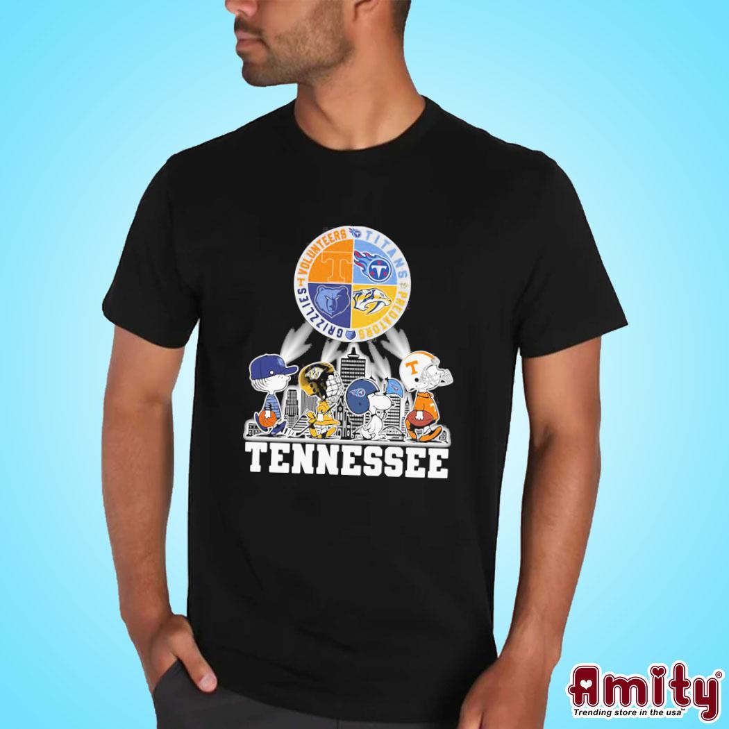 Official Tennessee Volunteers Titans Grizzlies Predators Snoopy Peanuts t-shirt