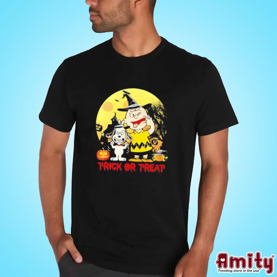 Original Snoopy and Charlie trick or treat happy halloween 2023 art design t-shirt